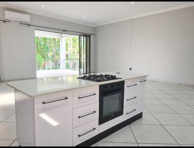 4 BEDROOM FREESTANDING FOR SALE IN MEER EN SEE